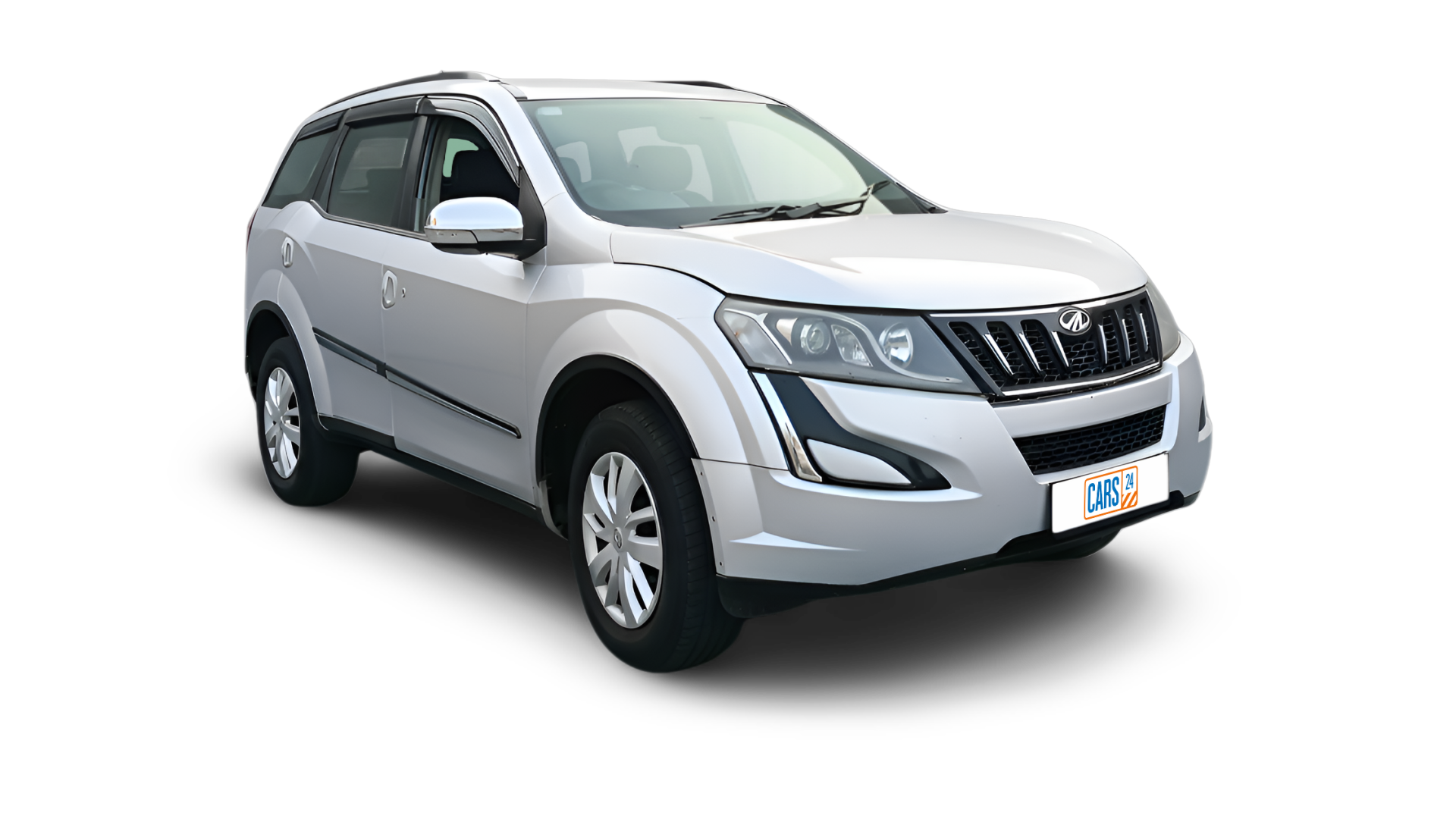 Mahindra XUV500-img